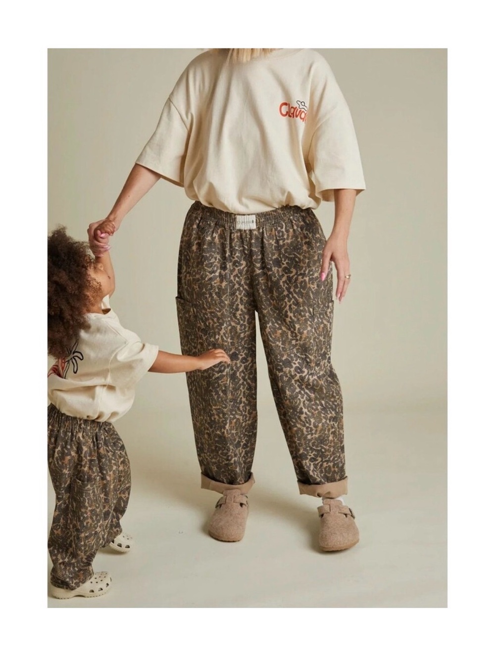 Claude & Co. Women's Taupe Leopard Print Relaxed barrel tapered Pants small XS